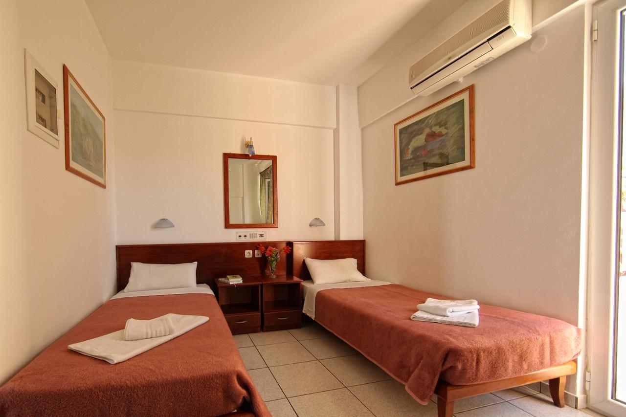 Hotel Dharam Villa Калка Экстерьер фото
